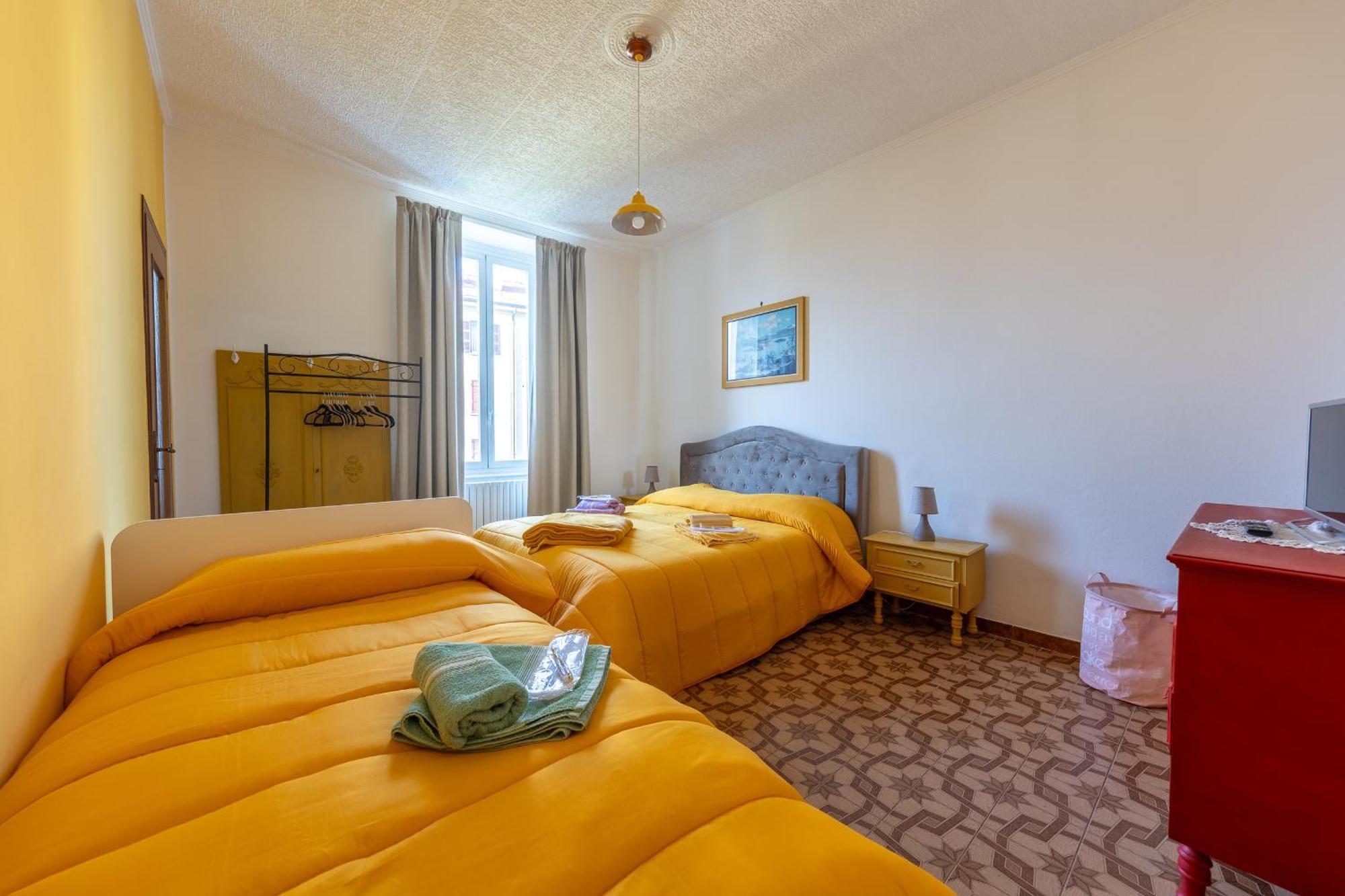 Casa Vacanza Dimora Vincenza ルイーノ エクステリア 写真
