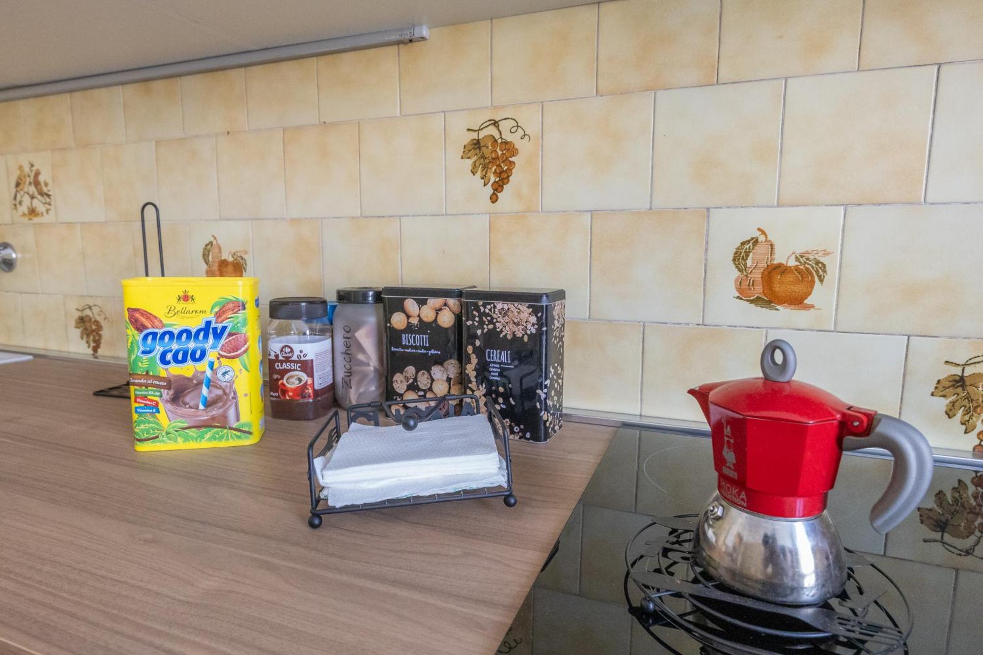 Casa Vacanza Dimora Vincenza ルイーノ エクステリア 写真