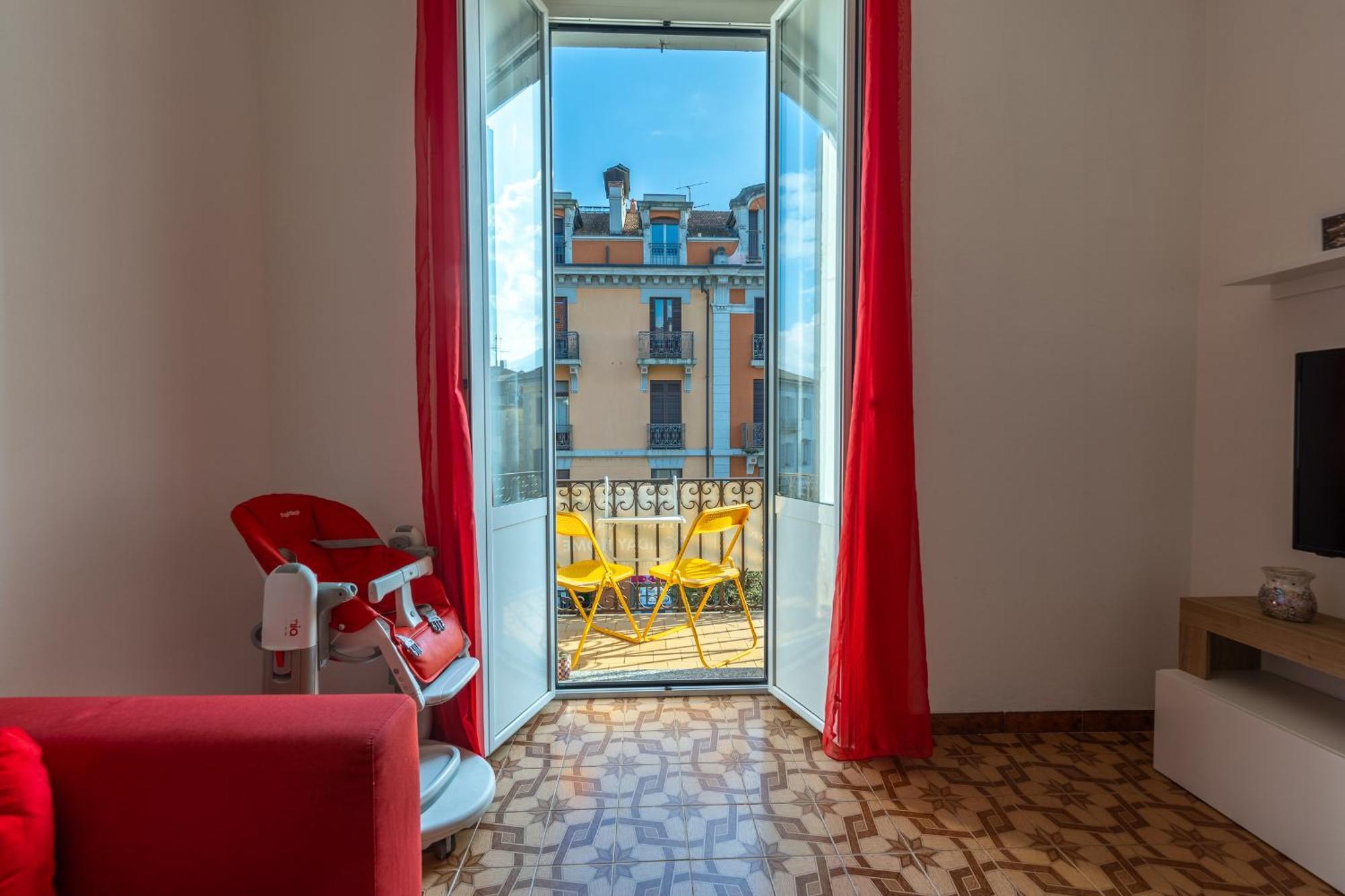 Casa Vacanza Dimora Vincenza ルイーノ エクステリア 写真